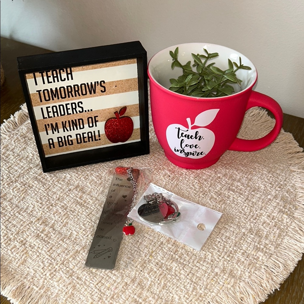 Inspirational Red Mug and Sign
